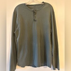 Men’s Lululemon 5day basic Henley - Green - Size Medium - Good Condition